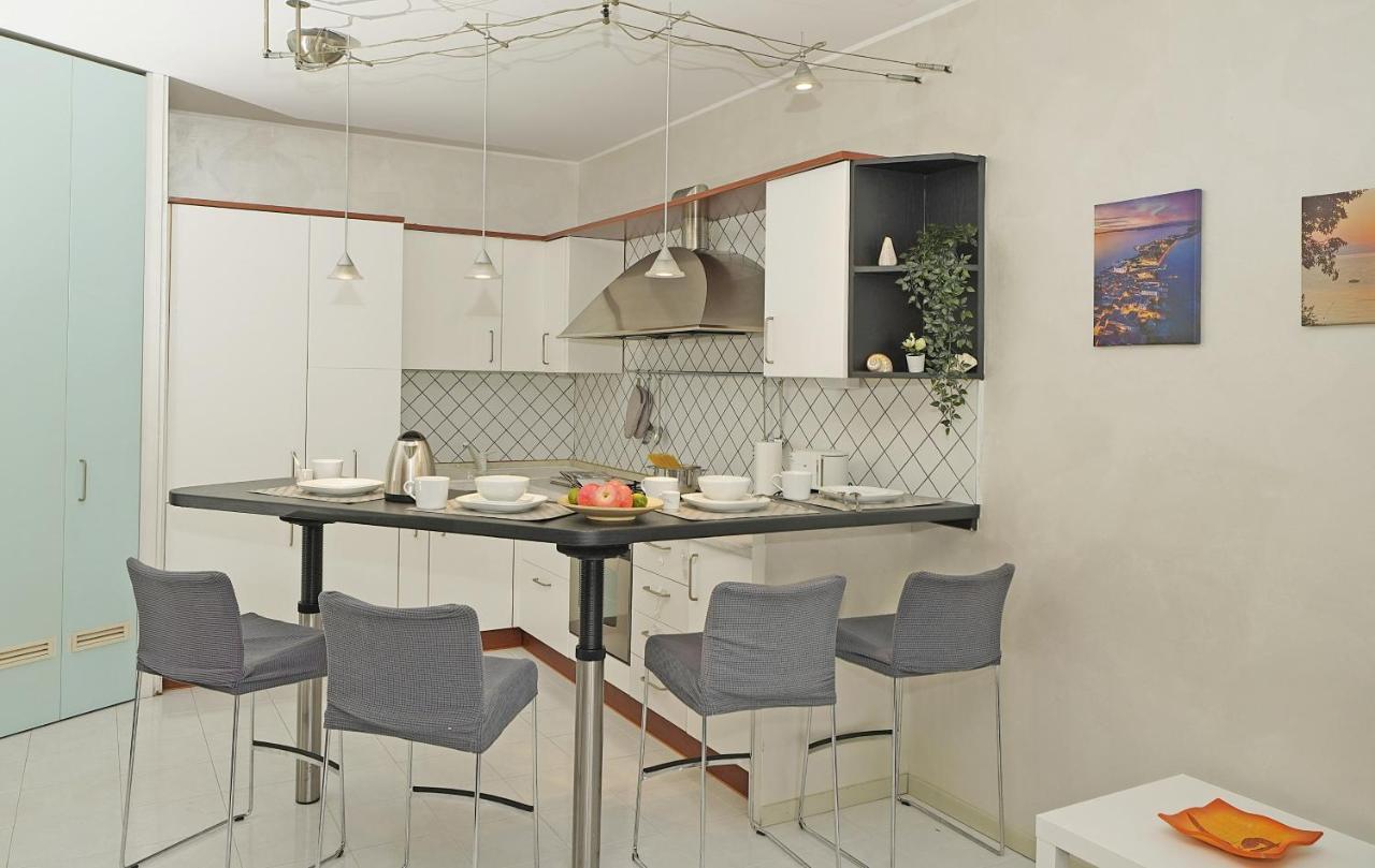 Apartament Casa Rudi - Gardagate Sirmione Zewnętrze zdjęcie